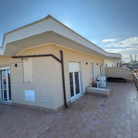 Attico Sole E Mare Apartman