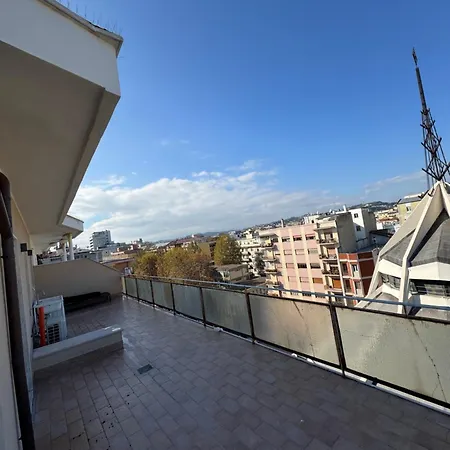 Attico Sole E Mare Apartman *