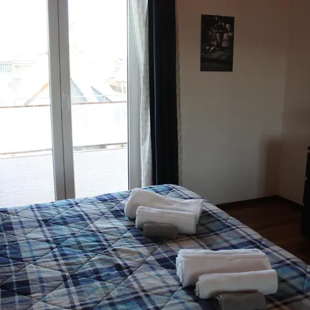 アパート Attico Sole E Mare ペスカーラ