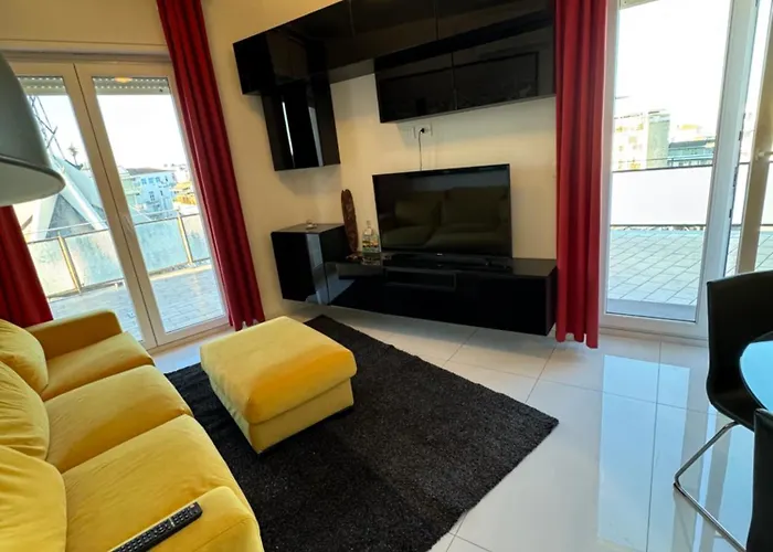 Attico Sole E Mare Appartement *